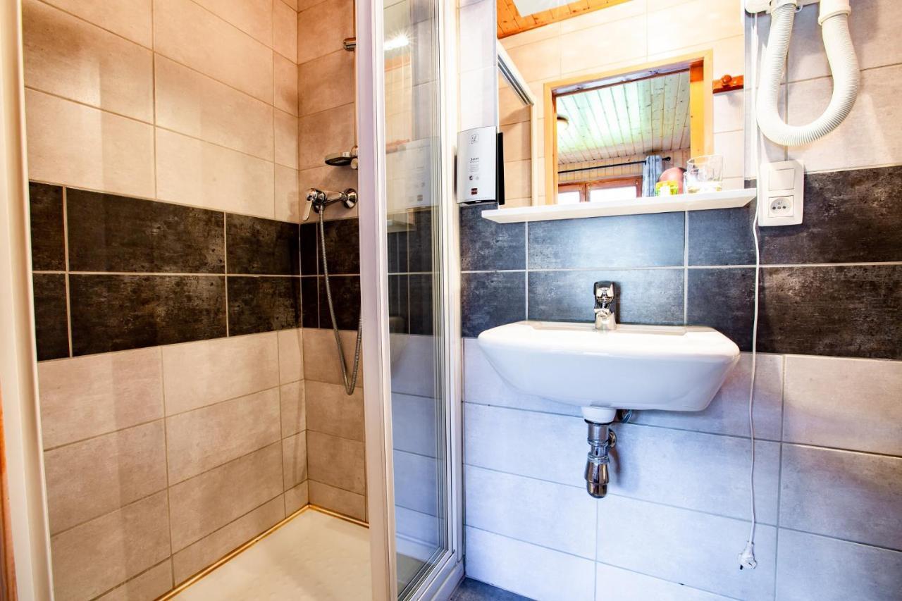 Hotel Les Bruyeres Морзин Экстерьер фото