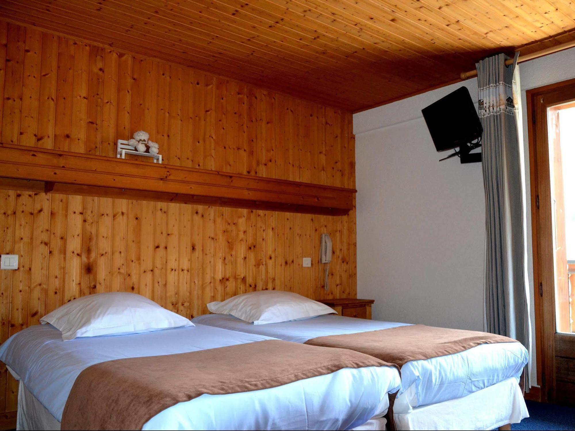 Hotel Les Bruyeres Морзин Экстерьер фото