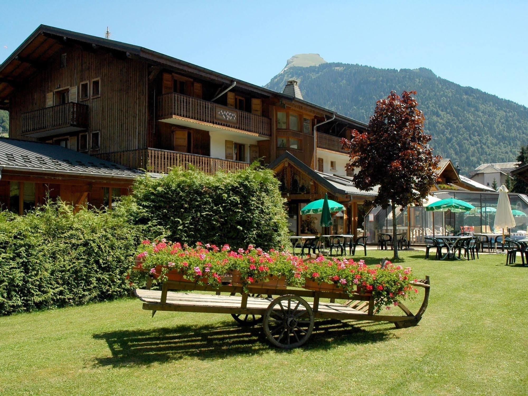 Hotel Les Bruyeres Морзин Экстерьер фото