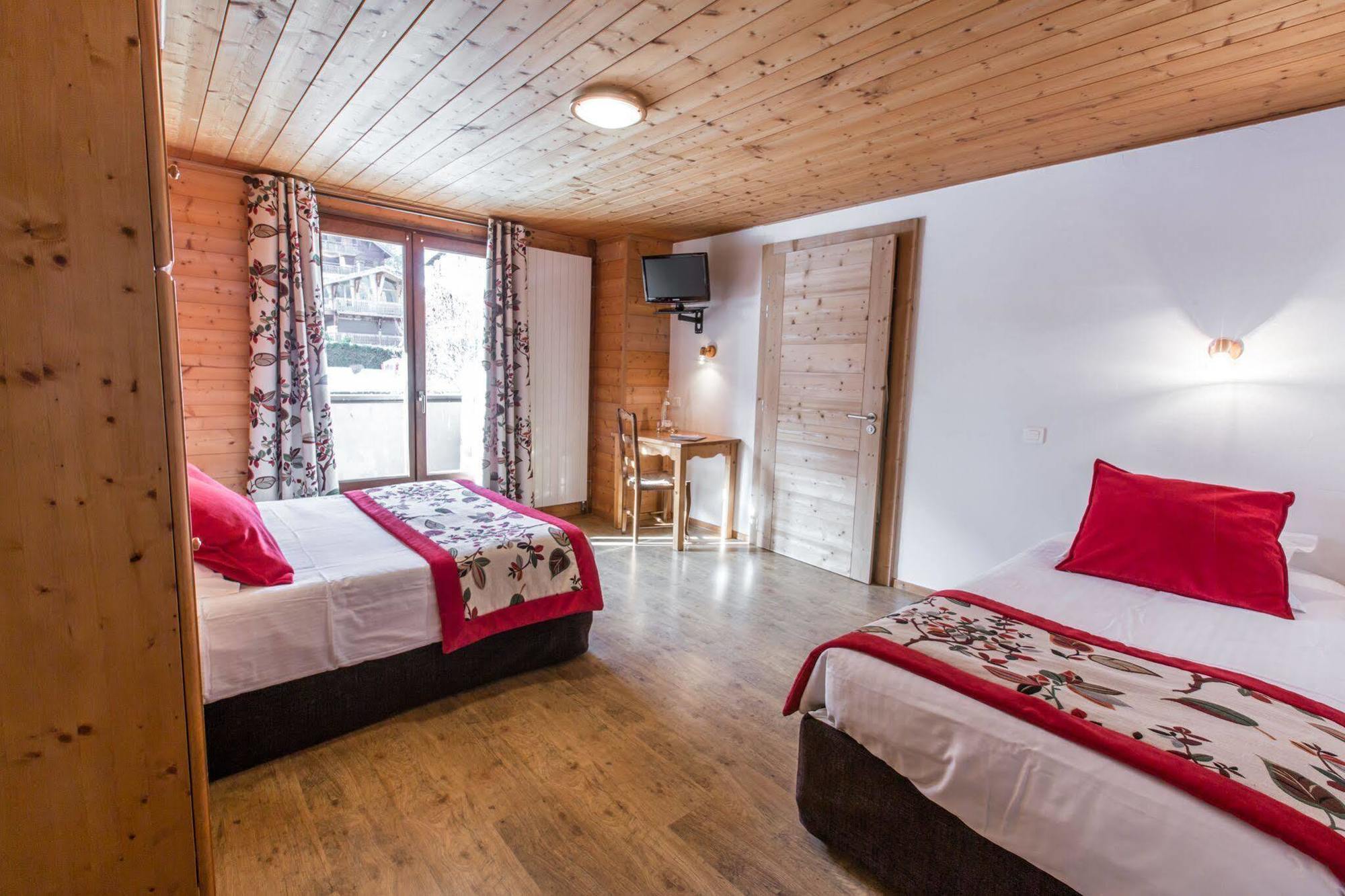 Hotel Les Bruyeres Морзин Экстерьер фото