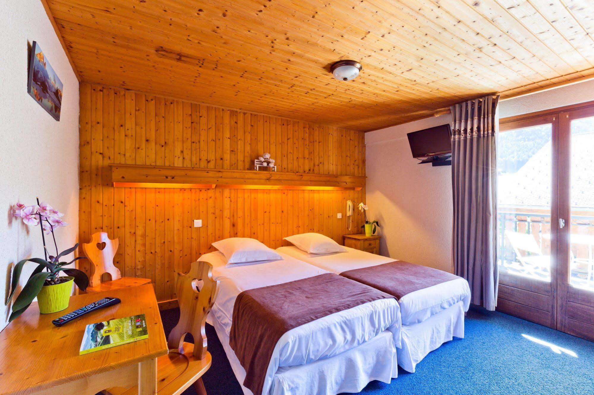 Hotel Les Bruyeres Морзин Экстерьер фото
